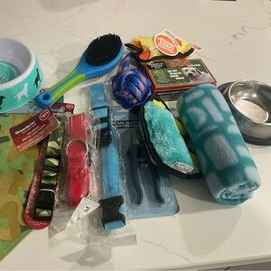 Dog bundle Toys Food Bowls Leashes New Small Medium Dogs